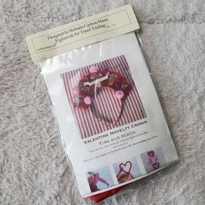 Tinsel Trading Valentine Crown Kit New
